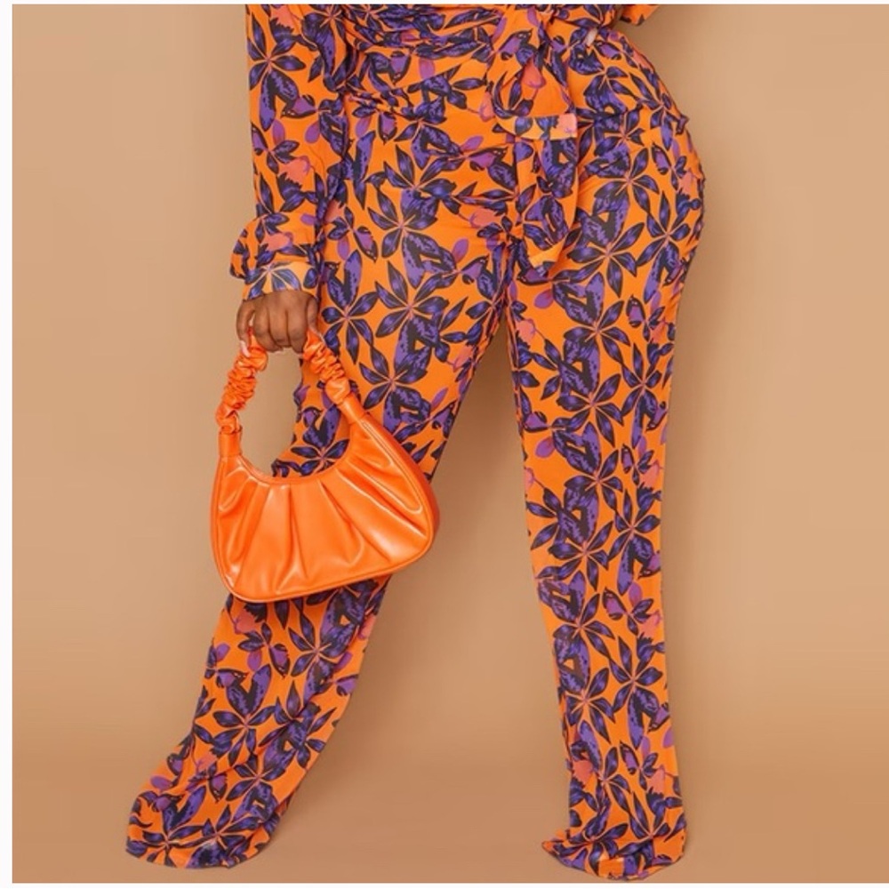 PrettyLittleThing Plus Size Orange Print Beach Flares Pants